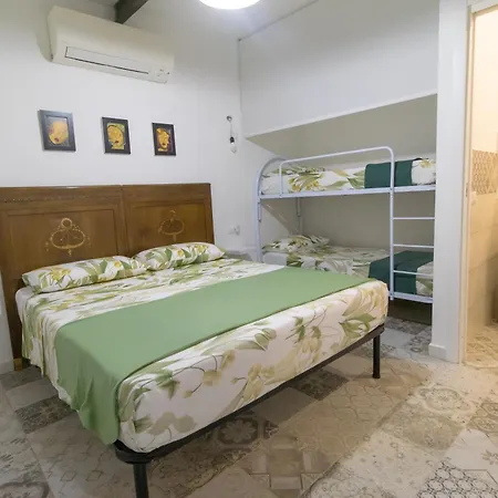 Dimora S'ena Manna 오리에나