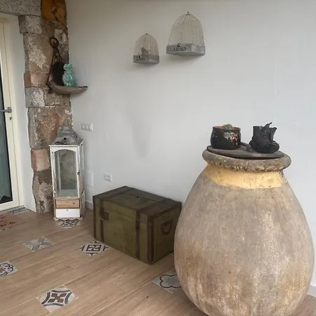 شقة Dimora S'ena Manna